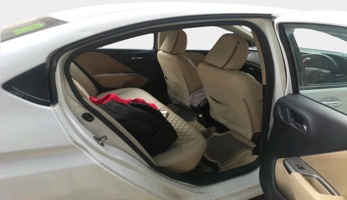 2015 Honda City 1.5L I-VTEC V MT, Petrol, Manual, 1,13,515 km, interior