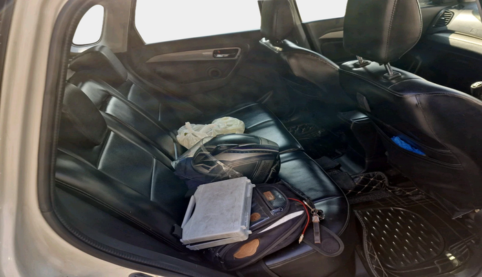 2018 Maruti Vitara Brezza ZDI, Diesel, Manual, 1,94,558 km, interior