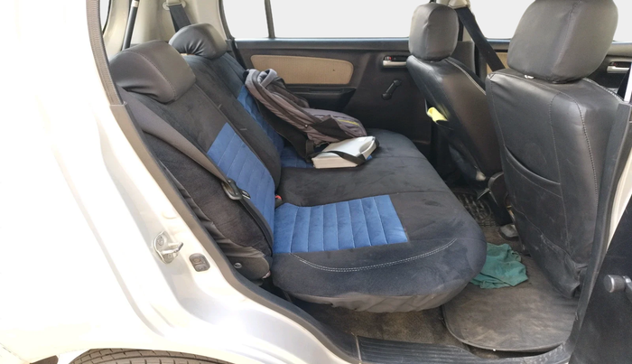 2017 Maruti Wagon R 1.0 LXI, Petrol, Manual, 81,824 km, interior