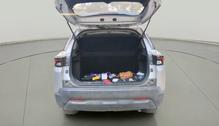 2022 Maruti BREZZA LXI SMART HYBRID, Petrol, Manual, 58,774 km, exterior