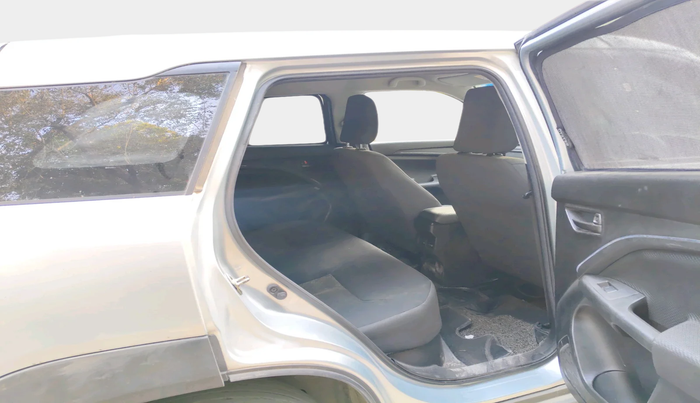 2022 Maruti BREZZA LXI SMART HYBRID, Petrol, Manual, 58,774 km, interior