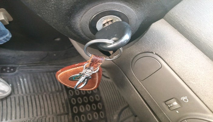 2012 Hyundai i10 MAGNA 1.2, Petrol, Manual, 1,03,381 km, interior