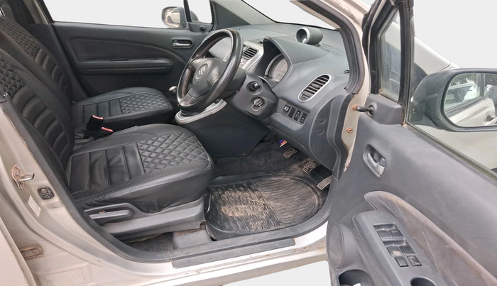 2011 Maruti Ritz VXI, Petrol, Manual, 1,33,647 km, interior