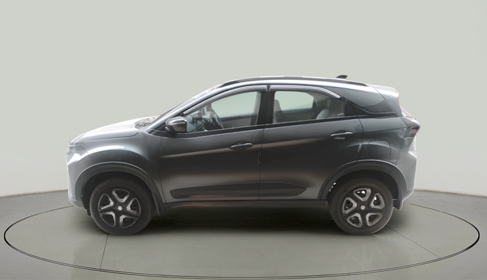 2023 Tata NEXON PURE SUNROOF 1.2 PETROL, Petrol, Manual, 39,834 km, exterior