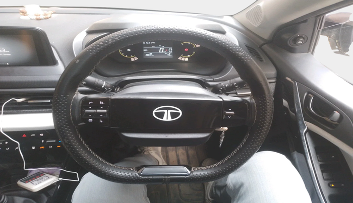 2023 Tata NEXON PURE SUNROOF 1.2 PETROL, Petrol, Manual, 39,834 km, interior