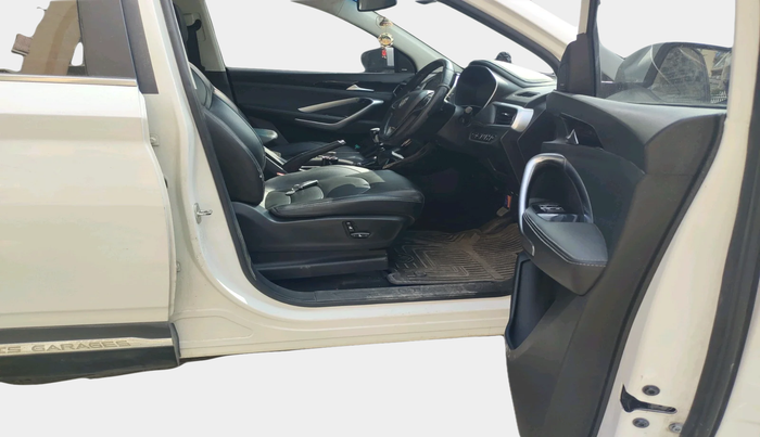 2020 MG HECTOR SHARP 2.0 DIESEL, Diesel, Manual, 1,09,537 km, interior