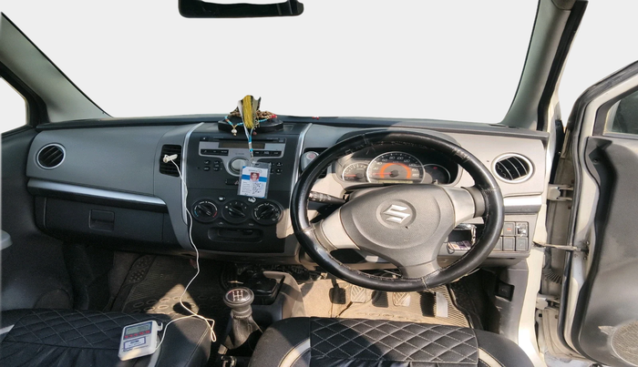 2011 Maruti Wagon R 1.0 LXI CNG, Petrol, Manual, 98,066 km, interior