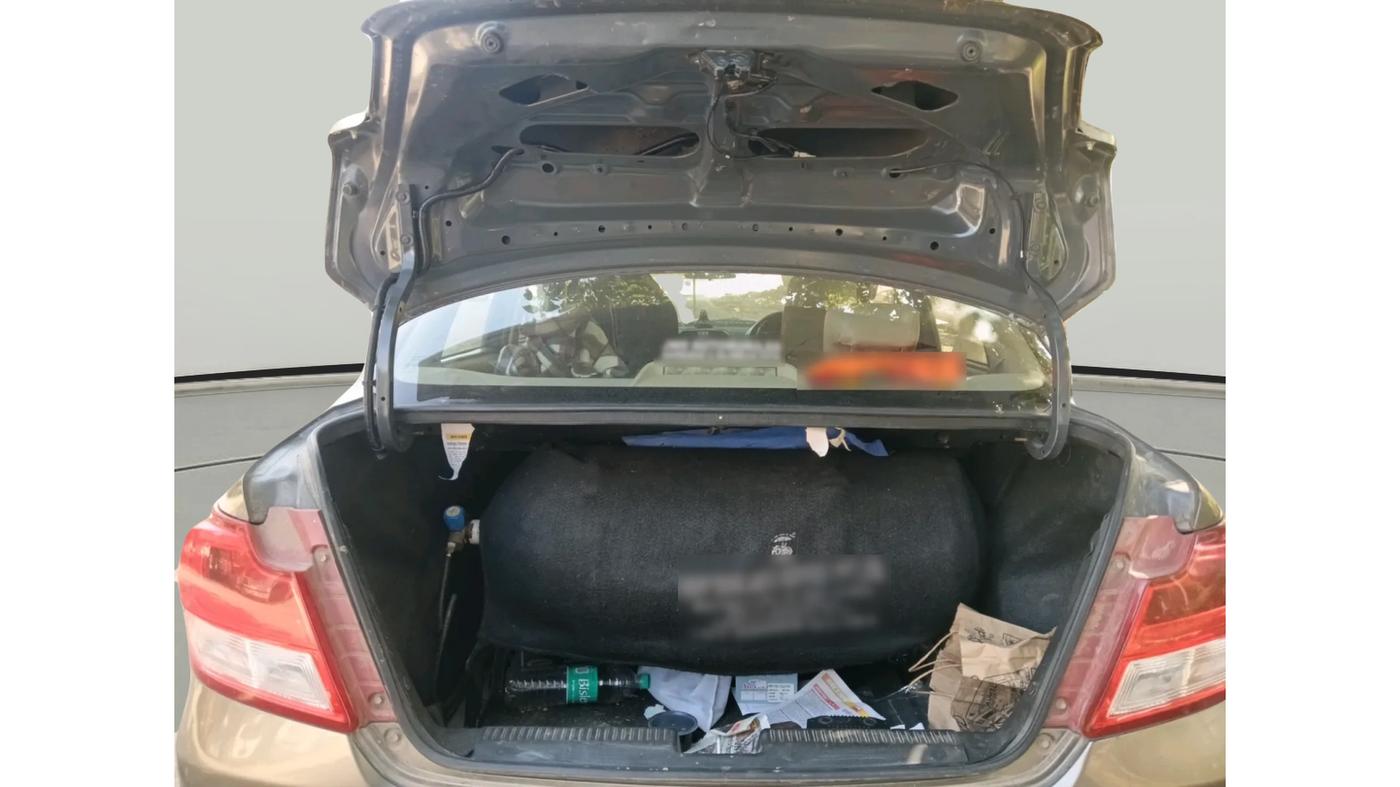 2017 Maruti Dzire VXI AMT, CNG, Automatic, 98,104 km, exterior
