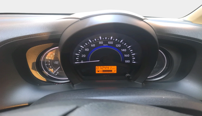 2015 Honda Amaze 1.2L I-VTEC SX, Petrol, Manual, 72,441 km, interior