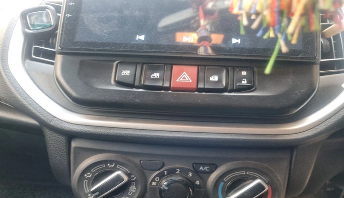 2022 Maruti Celerio VXI CNG, Petrol, Manual, 1,38,664 km, interior