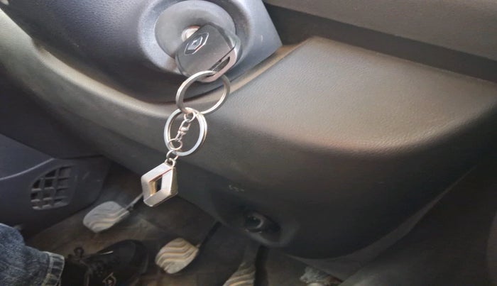 2015 Renault Kwid RXT 0.8, Petrol, Manual, 71,181 km, interior