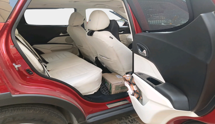 2025 Mahindra XUV 3XO AX5 1.5 Turbo Diesel, Diesel, Manual, 990 km, interior