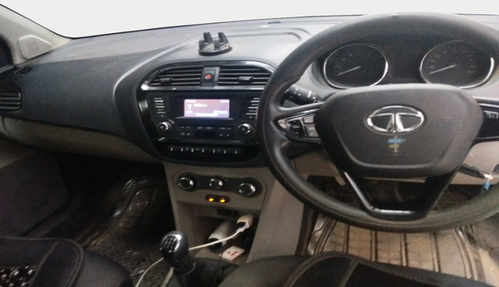 2019 Tata Tiago XZ PETROL, Petrol, Manual, 45,280 km, interior