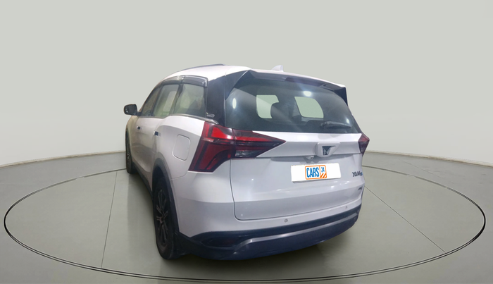 2021 Mahindra XUV700 AX 7 LUXURY D AT 7 STR, Diesel, Automatic, 92,595 km, exterior