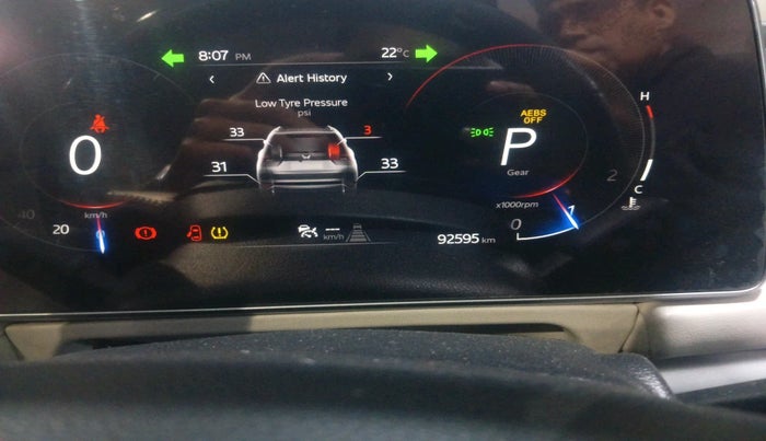 2021 Mahindra XUV700 AX 7 LUXURY D AT 7 STR, Diesel, Automatic, 92,595 km, interior