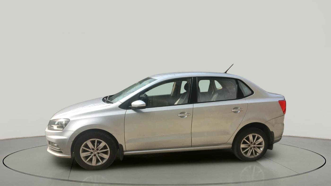 2016 Volkswagen Ameo HIGHLINE DSG 1.5 DIESEL , Diesel, Automatic, 1,00,308 km, exterior