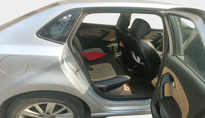 2016 Volkswagen Ameo HIGHLINE DSG 1.5 DIESEL , Diesel, Automatic, 1,00,308 km, interior