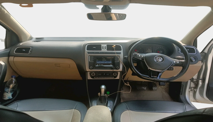 2016 Volkswagen Ameo HIGHLINE DSG 1.5 DIESEL , Diesel, Automatic, 1,00,308 km, interior