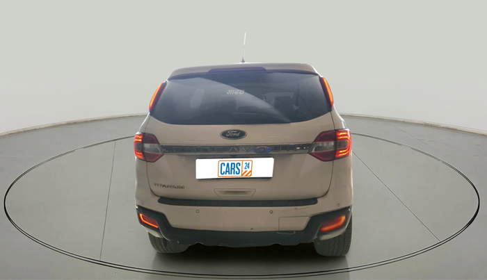 2016 Ford Endeavour TITANIUM 2.2 4X2 AT, Diesel, Automatic, 1,30,000 km, exterior