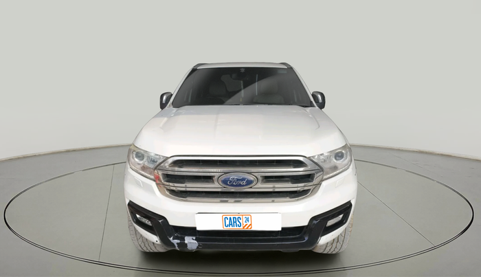 2016 Ford Endeavour TITANIUM 2.2 4X2 AT, Diesel, Automatic, 1,30,000 km, exterior