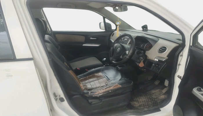 2016 Maruti Wagon R 1.0 VXI, Petrol, Manual, 2,32,351 km, interior
