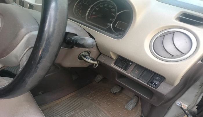 2010 Maruti Zen Estilo VXI, Petrol, Manual, 50,000 km, interior