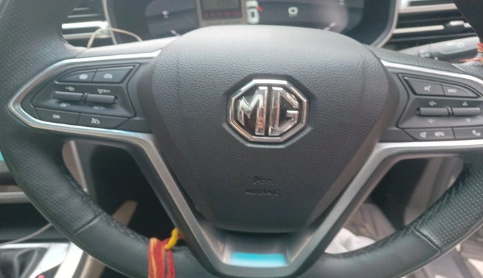 2025 MG HECTOR SHARP PRO 1.5 PETROL TURBO CVT PETROL, Petrol, Automatic, 14,887 km, interior