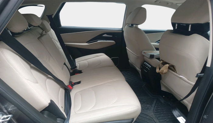 2025 MG HECTOR SHARP PRO 1.5 PETROL TURBO CVT PETROL, Petrol, Automatic, 14,887 km, interior