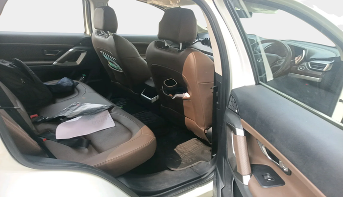 2020 Tata Harrier XZA 2.0L, Diesel, Automatic, 79,328 km, interior