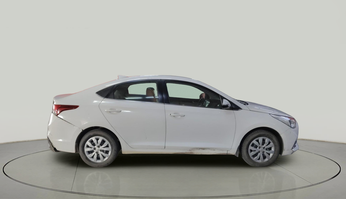 2018 Hyundai Verna 1.6 EX CRDI, Diesel, Manual, 1,33,975 km, exterior