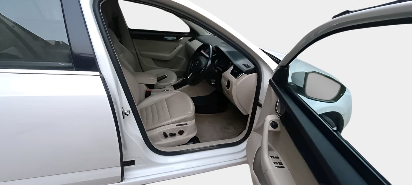2015 Skoda Octavia ELEGANCE 1.8 TSI AT, Petrol, Automatic, 93,650 km, interior
