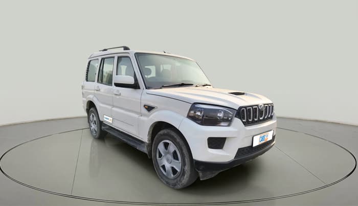 2017 Mahindra Scorpio S6 PLUS, Diesel, Manual, 91,859 km, exterior