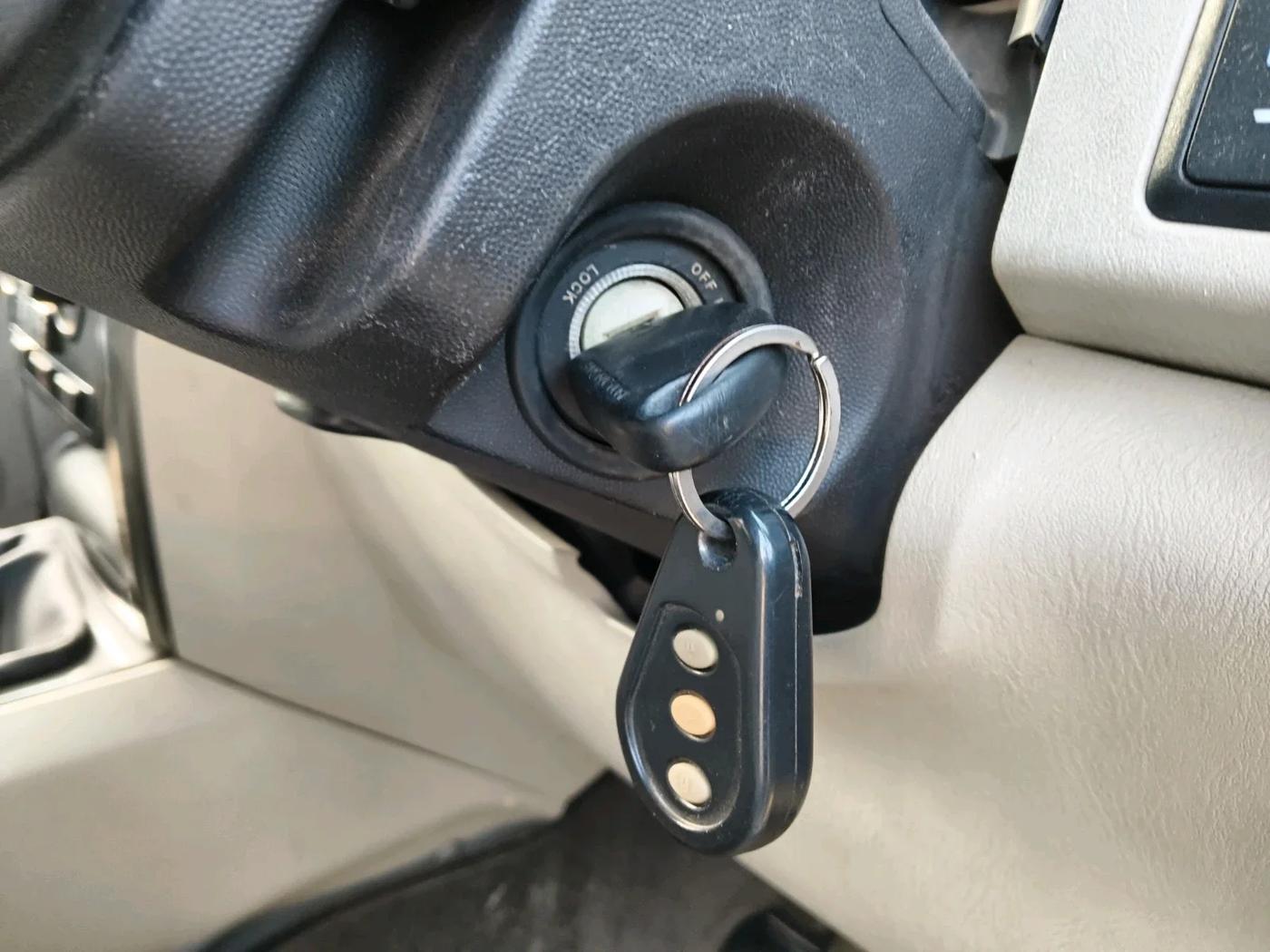 2017 Mahindra Scorpio S6 PLUS, Diesel, Manual, 91,859 km, interior