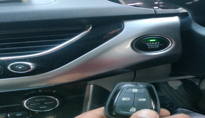 2018 Tata NEXON XZ PLUS PETROL, Petrol, Manual, 1,15,043 km, interior