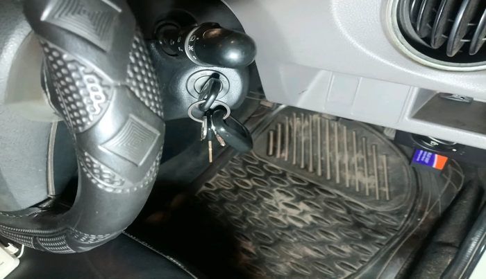 2011 Toyota Etios V, Petrol, Manual, 89,791 km, interior