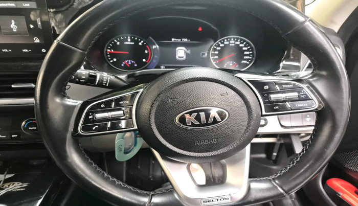 2019 KIA SELTOS HTX PLUS AT1.5 DIESEL, Diesel, Automatic, 1,44,153 km, interior