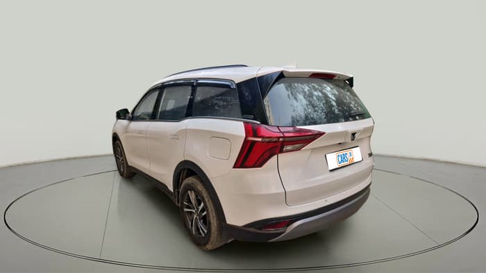 2023 Mahindra XUV700 AX 5 D MT 7 STR, Diesel, Manual, 53,847 km, exterior