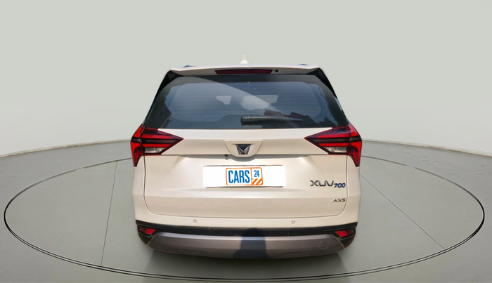 2023 Mahindra XUV700 AX 5 D MT 7 STR, Diesel, Manual, 53,847 km, exterior