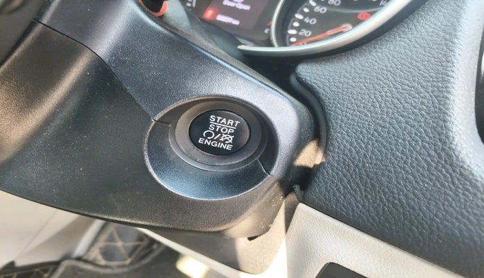 2020 Jeep Compass LONGITUDE PLUS 1.4 PETROL AT, Petrol, Automatic, 54,091 km, interior