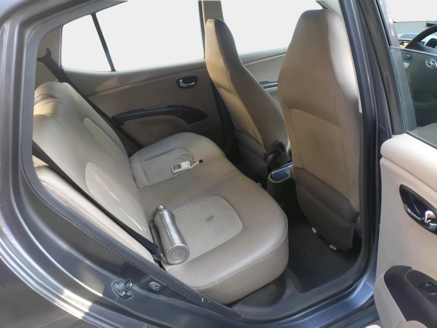2012 Hyundai i10 MAGNA 1.2, Petrol, Manual, 68,309 km, interior