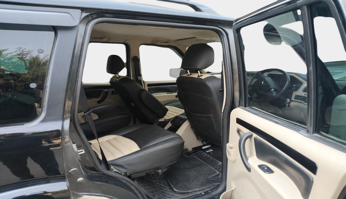 2023 Mahindra SCORPIO CLASSIC S11 7STR, Diesel, Manual, 42,721 km, interior