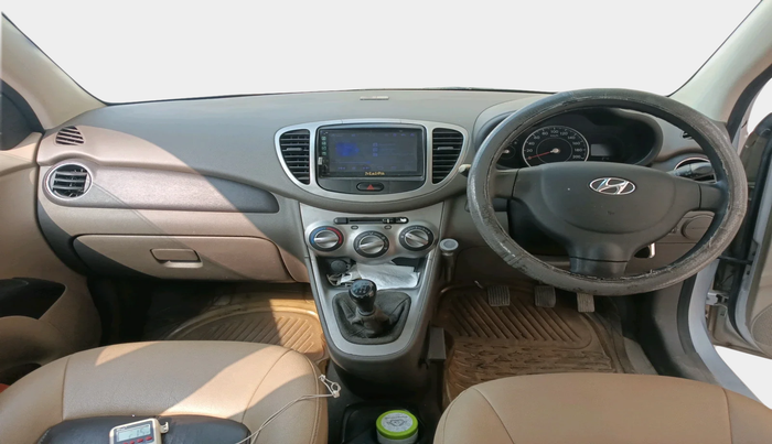 2012 Hyundai i10 MAGNA 1.2, Petrol, Manual, 64,228 km, interior