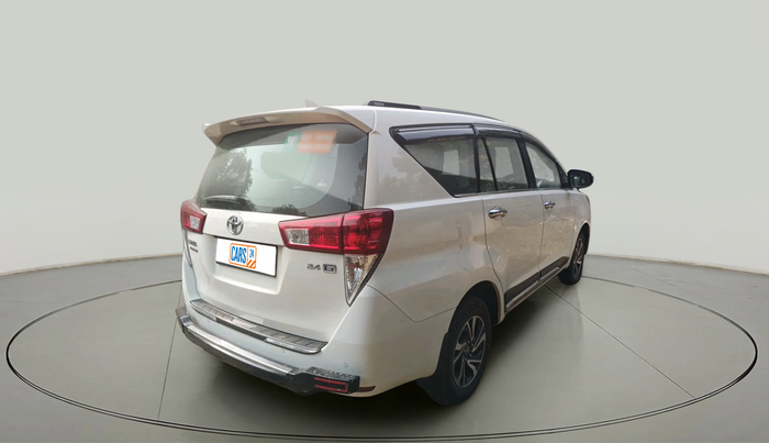 2022 Toyota Innova Crysta 2.4 G 7 STR, Diesel, Manual, 78,586 km, exterior