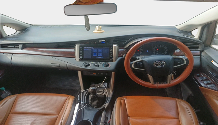 2022 Toyota Innova Crysta 2.4 G 7 STR, Diesel, Manual, 78,586 km, interior