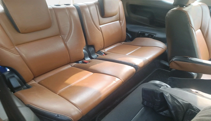 2022 Toyota Innova Crysta 2.4 G 7 STR, Diesel, Manual, 78,586 km, interior