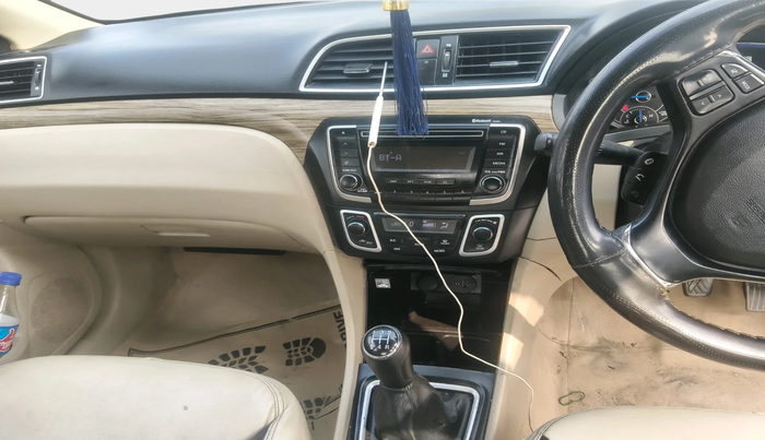 2022 Maruti Ciaz DELTA 1.5 SHVS MT PETROL, Petrol, Manual, 46,235 km, interior
