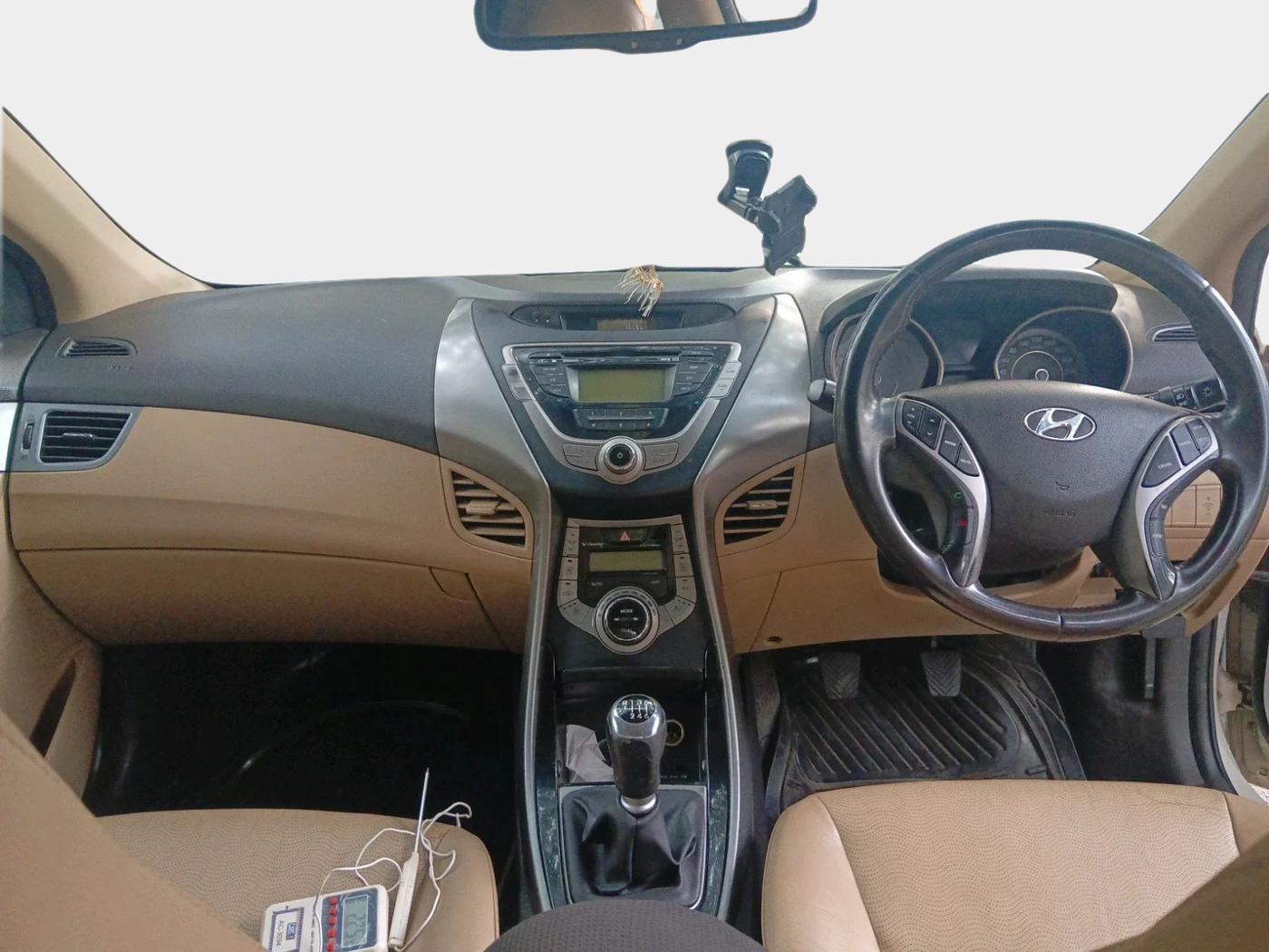 2012 Hyundai New Elantra 1.8 SX MT VTVT, Petrol, Manual, 48,540 km, interior