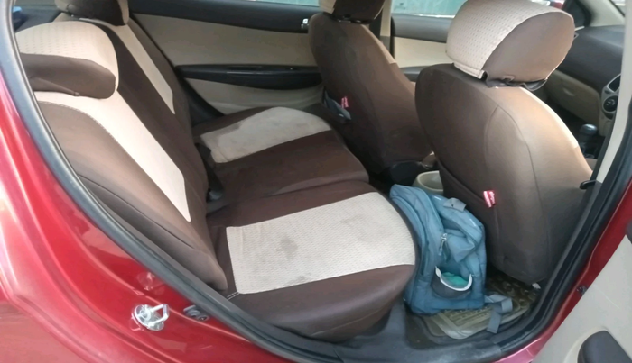 2011 Hyundai i20 SPORTZ 1.2, Petrol, Manual, 96,421 km, interior