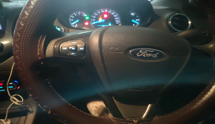 2018 Ford FREESTYLE TITANIUM 1.5 DIESEL, Diesel, Manual, 2,05,334 km, interior