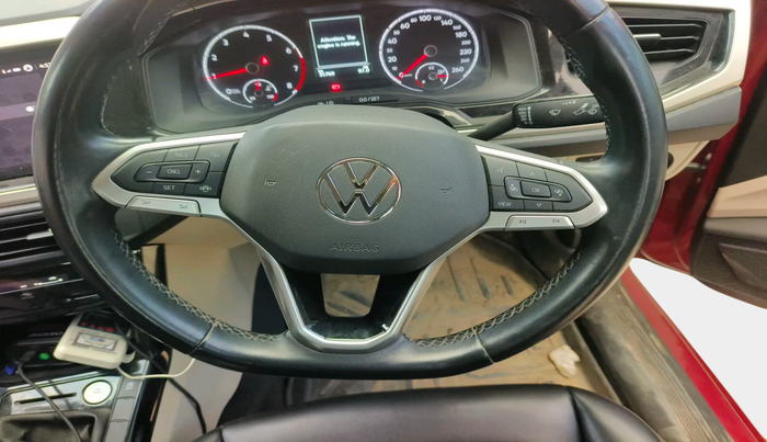 2022 Volkswagen VIRTUS HIGHLINE TSI 1.0 MT, Petrol, Manual, 35,769 km, interior